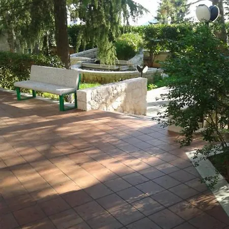 Astoria ألبيروبيللو