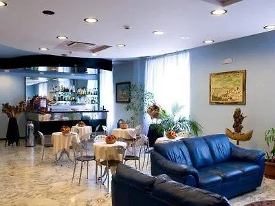 Astoria 4*