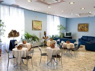 Astoria 4*