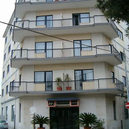 호텔 Astoria 4*