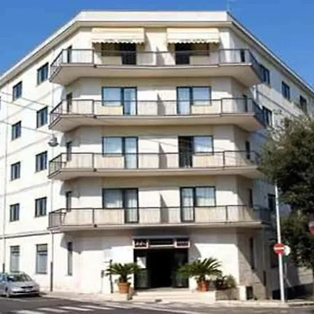 Hotel Astoria 4*